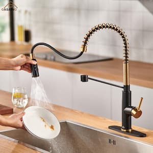 Single-Handle Pull Down Sprayer Kitchen Faucet with 3 Function Sprayed in Brushed Gold