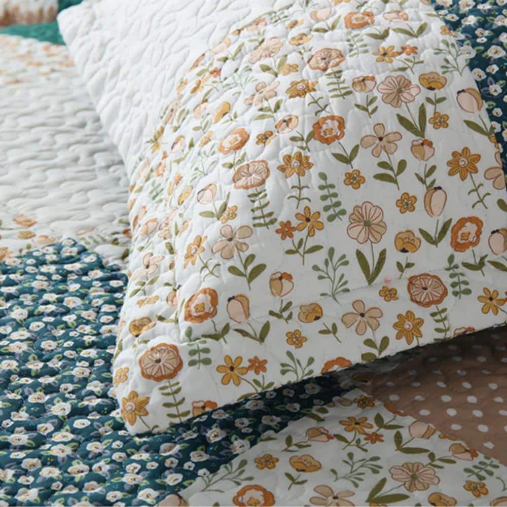 King Size Cotton Patchwork Quilt Set in Brown and Multicolor