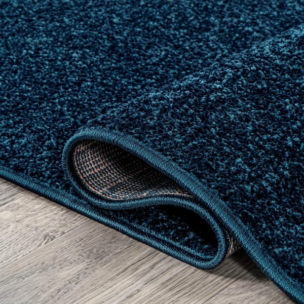JONATHAN Y Haze Solid Low-Pile Navy 2 ft. x 12 ft. Runner Rug