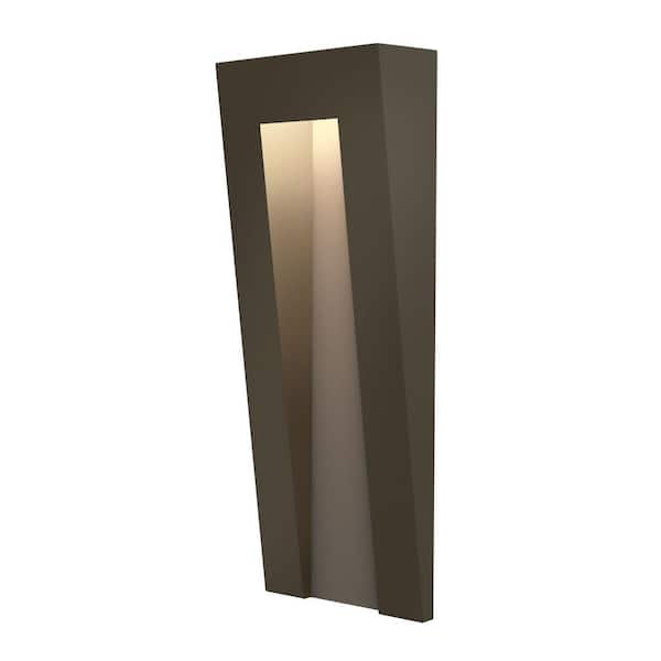 Taper Low-Voltage Bronze Integrated LED Vertical Stair Light