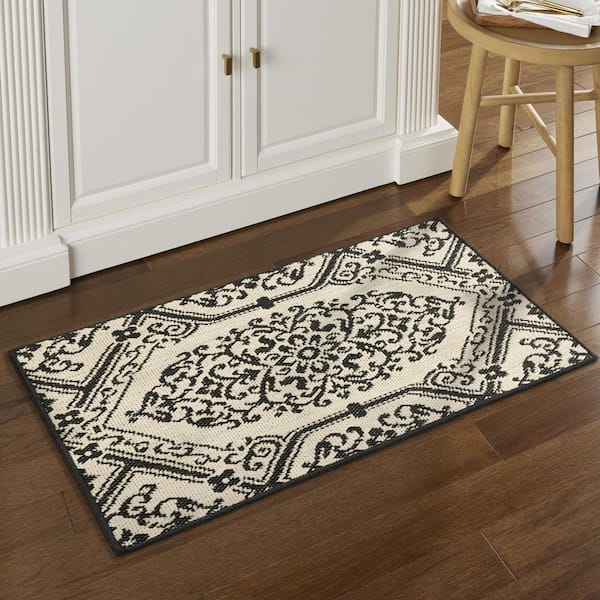 Cafe Jardin Beige/Black 23.6 in. x 35.4 in. Indoor Kitchen Mat