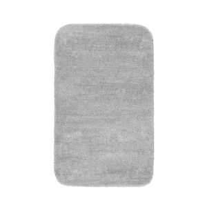 Traditional Platinum Gray 30 in. x 50 in. Washable Bathroom Accent Rug