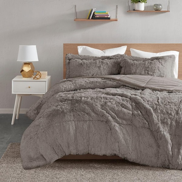 Intelligent Design Leena 3 Piece Grey Textured Gy Faux Fur Polyester King Cal Comforter Set Id10 1698 The Home Depot Intelligent Design Leena 3 Piece Grey, Cal King Bedding Comforters