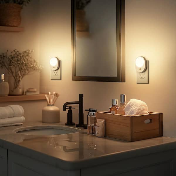 6-Pack 0. 6W Plug-In Motion Sensor Night Light Oval Design with White Finish, 3000K, 3 Adjustable Modes