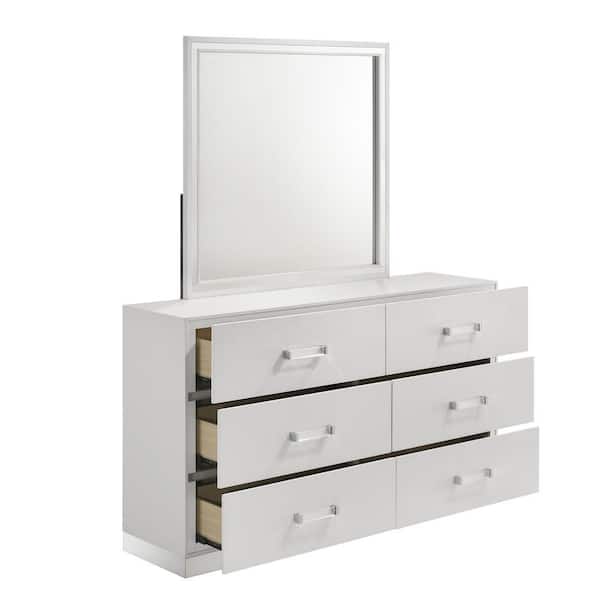 NEW CLASSIC HOME FURNISHINGS New Classic Furniture Europa 4-piece