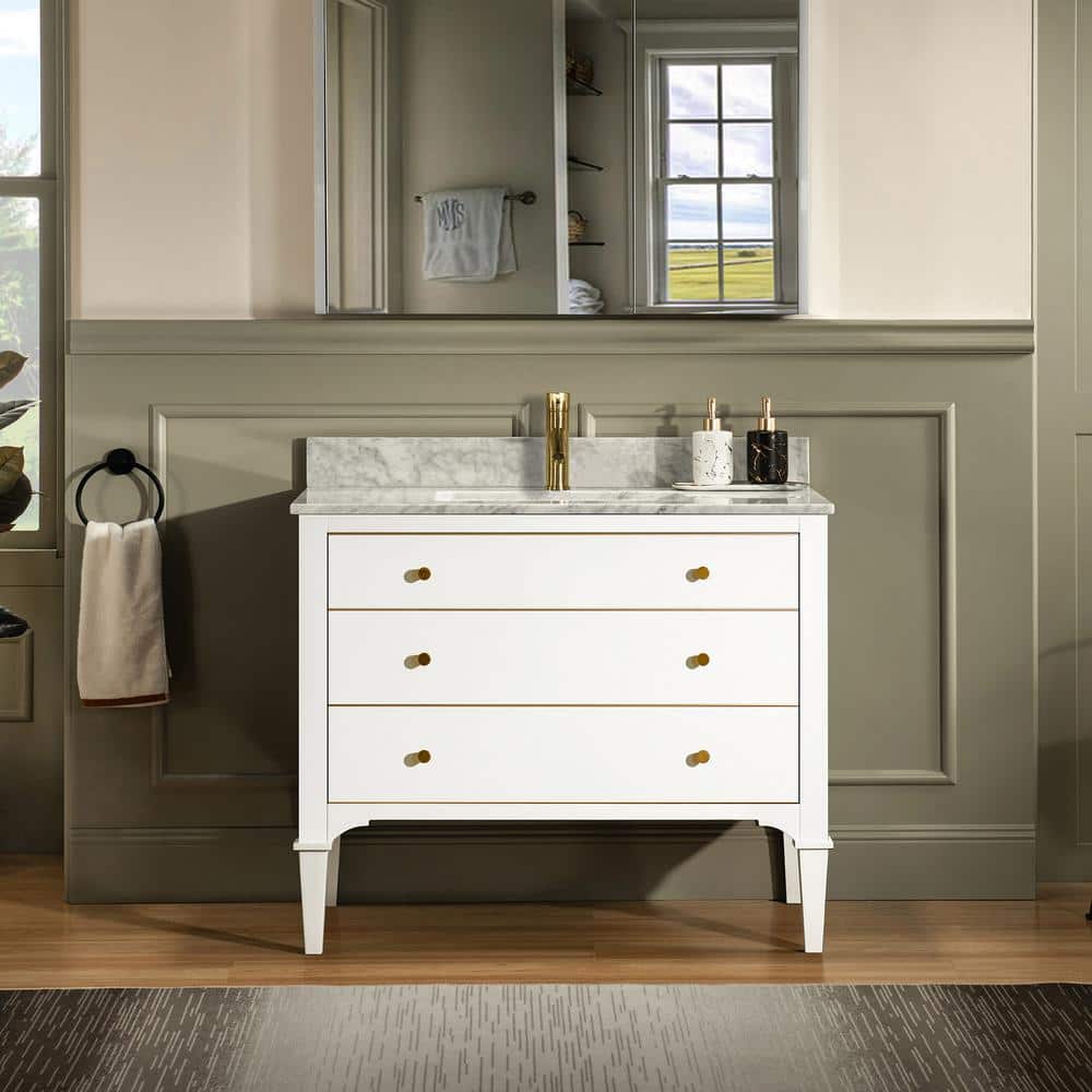 WOODBRIDGE Roma 43 in. W x 22 in. D x 34 in. H Bath Vanity in White