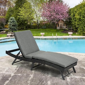 Dark Gray 1-Piece Wicker Adjustable Outdoor Chaise Lounge with Dark Gray Cushion