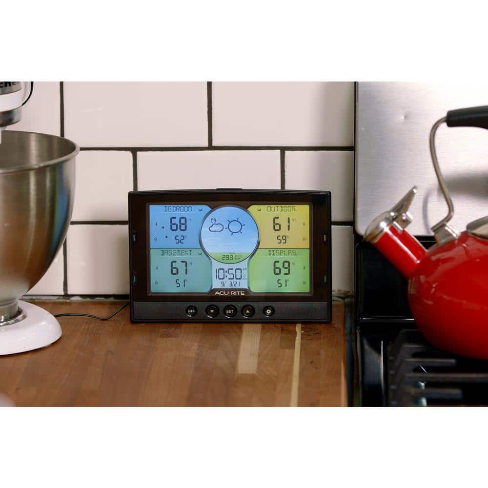 AcuRite Wireless Weather Station with Humidity Sensor and 3 Sensors