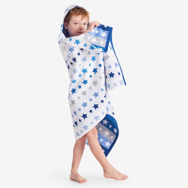 Star Cotton Bath Towel - Blue Hearts, Size 16 in. x 30 in. | The Company Store