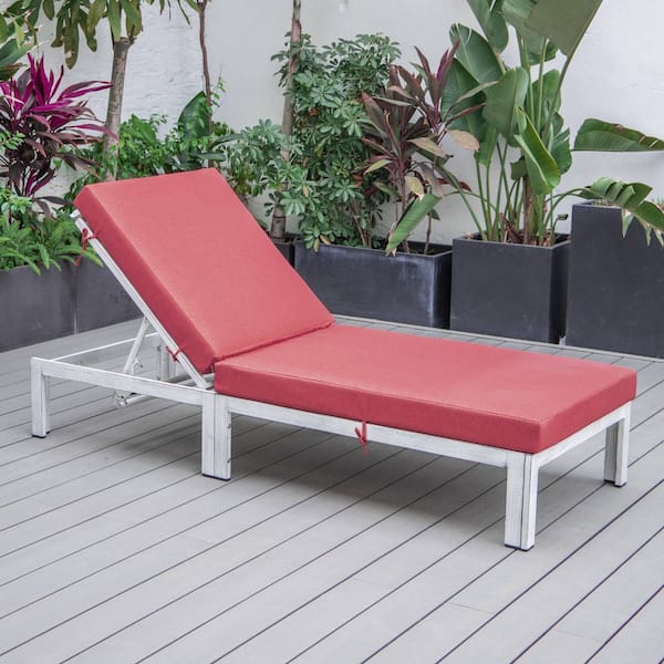Leisuremod Chelsea Modern Weathered Grey Aluminum Outdoor Chaise Lounge Chair with Red Cushions