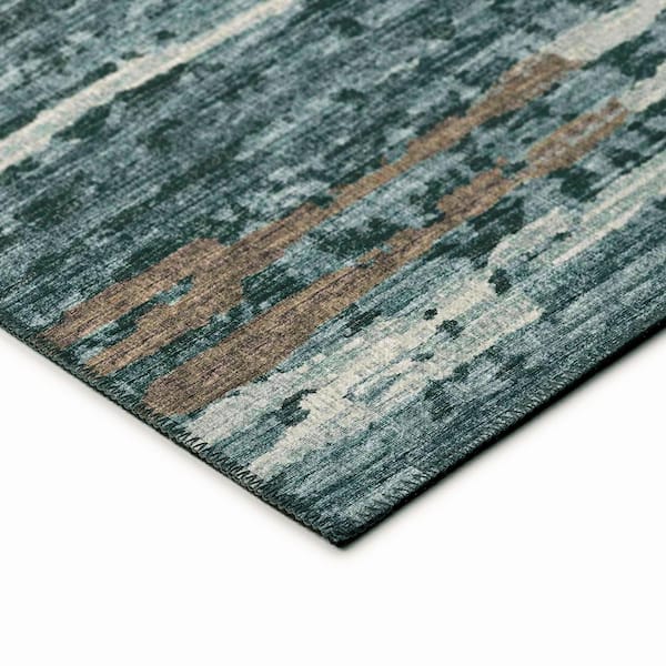 Bravado Grey 1 ft. 8 in. x 2 ft. 6 in. Geometric Indoor/Outdoor Washable Area Rug