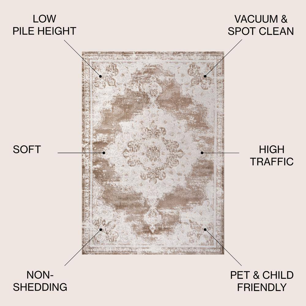 Ivory Elegance 4' x 6' Reversible Synthetic Area Rug