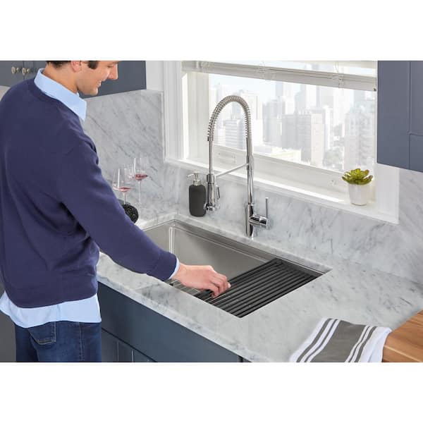 https://images.thdstatic.com/productImages/407282e3-7c89-4e94-9804-7b0ae9f23032/svn/stainless-steel-elkay-drop-in-kitchen-sinks-hdsb332292fw-66_600.jpg