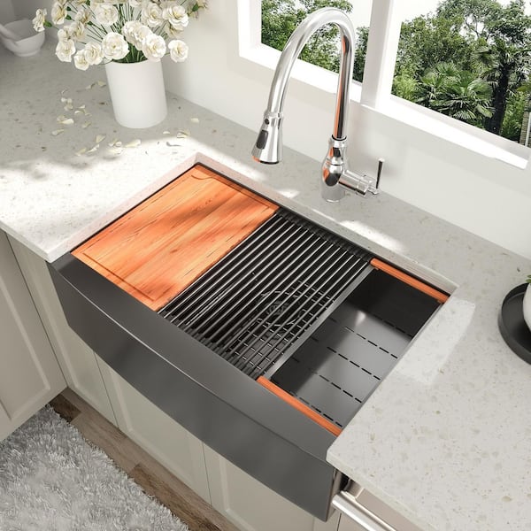 HBEZON Black Stainless Steel 30 in. Single Bowl Farmhouse Apron Workstation Kitchen Sink with Bottom Grid & Cutting Board