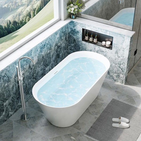 60 in. x 28.5 in. Freestanding Soaking Bathtub with Center Drain and Groove Overflow in White