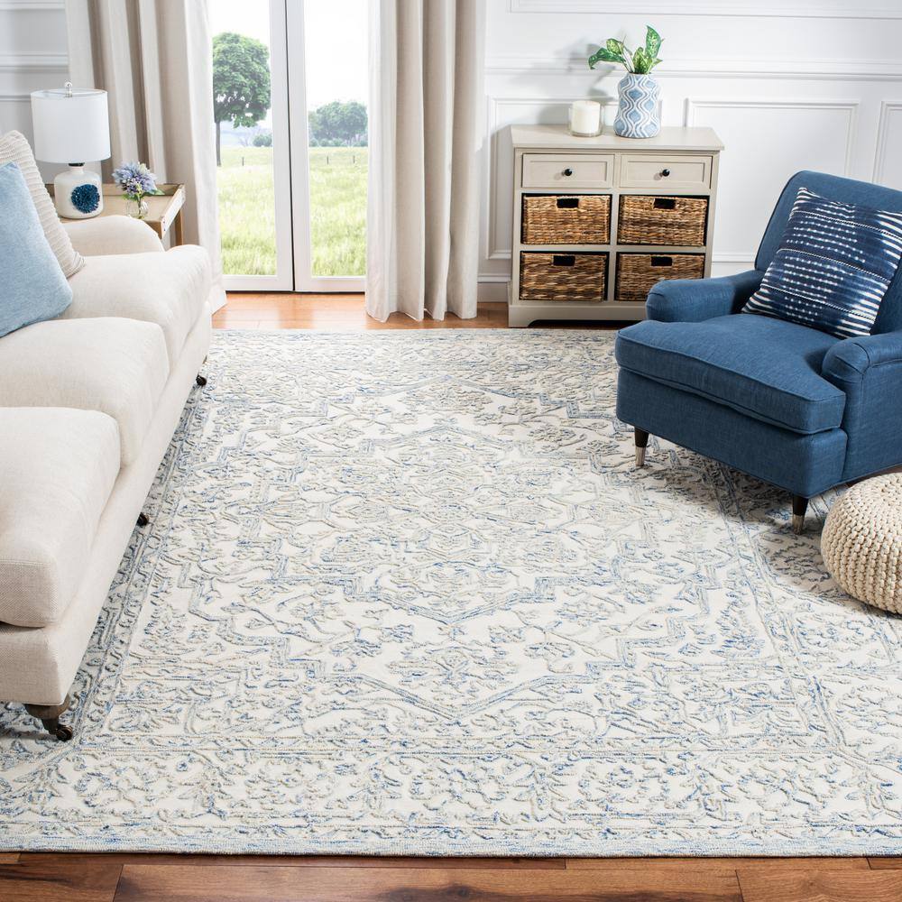 Ivory and Blue Hand-Tufted Wool 8' x 10' Area Rug