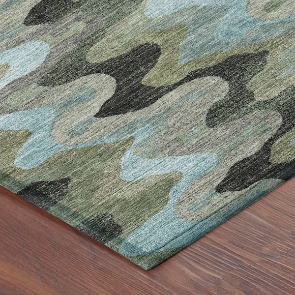 Chantille Machine Washable Indoor/Outdoor Abstract ACN2481 Basil 3 ft. x 5 ft. Area Rug