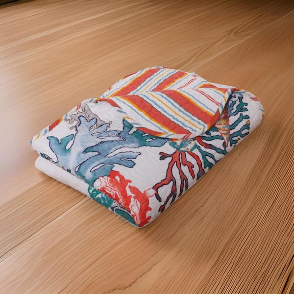 Multi-Colored Corals and Seashells Design Cotton Throw Blanket