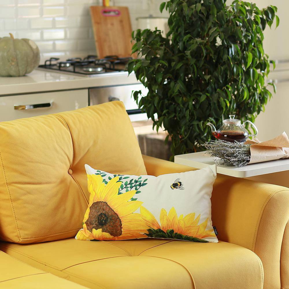 Sunflowers Printed Polyester Lumbar Pillow Cover 12" x 20"