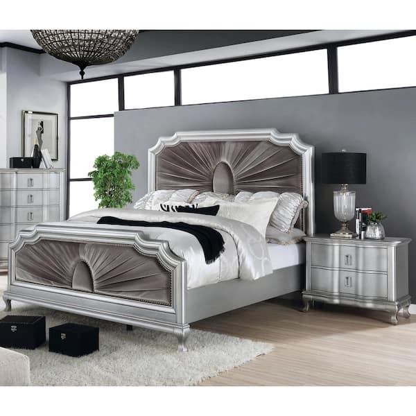 Furniture of America Lorenna 2-Piece Silver and Warm Gray King Wood Bedroom Set with Nightstand