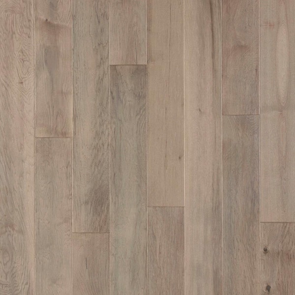 Mohawk Artist Dream Heirloom Hickory 0.5 in. T x 7.5 in. W Hand Scraped Engineered Hardwood Flooring (27.41 sq. ft./case)