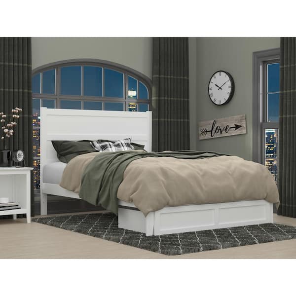 AFI Noho Queen Size Platform Bed with Footboard & Charging Station in Grey/ White. (COMPLETE - MIX MATCH - GREY & WHITE (HEADBOARD WHITE DRAWER FOOTBOARD GREY)