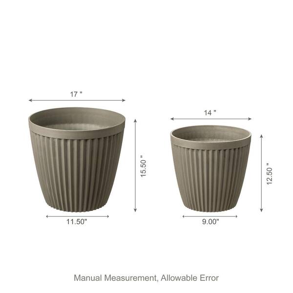 Glitzhome Oversized Faux Ceramic Goblet Plastic Planter 2-Pack - 20584705