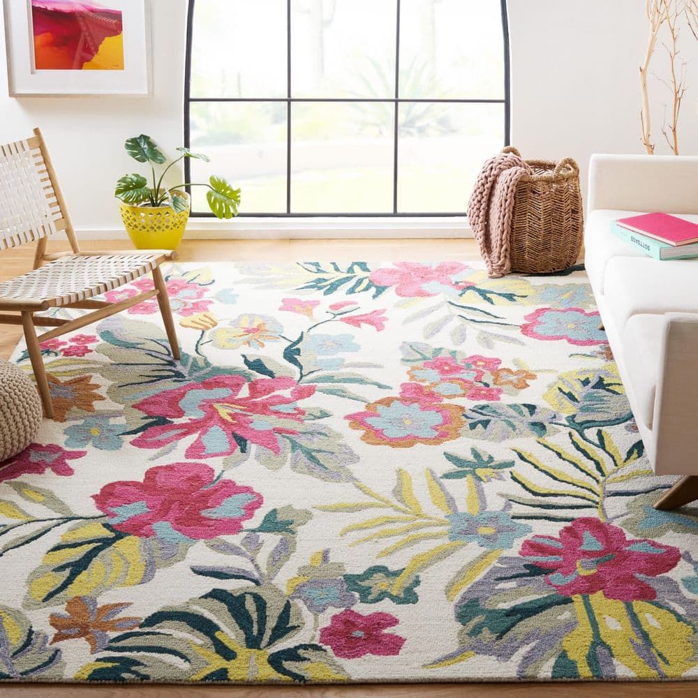 Ivory Floral Hand-Tufted Wool 8' x 10' Area Rug