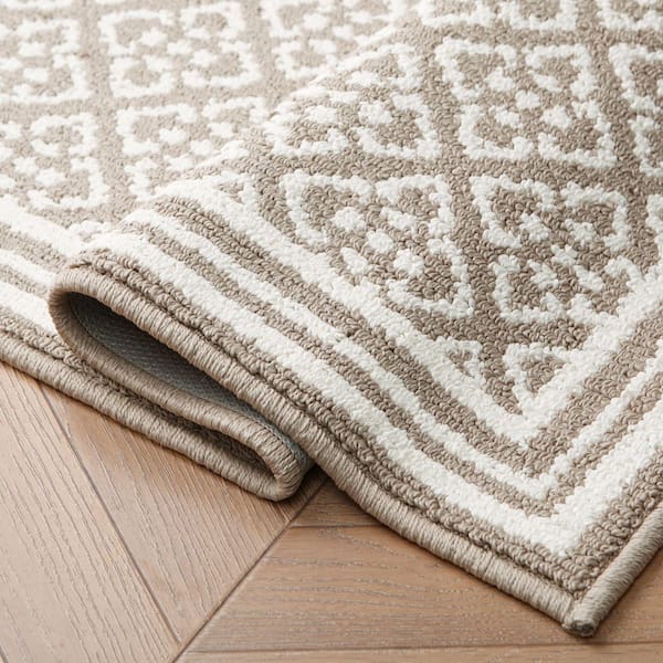Isla 2-Tone Linen/Ivory 2 ft. x 6 ft. Tufted Geometric Polypropylene Area Rug