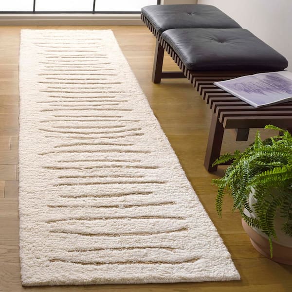 Casablanca 2 ft. x 9 ft. Natural/Ivory Wavy Lines Runner Rug