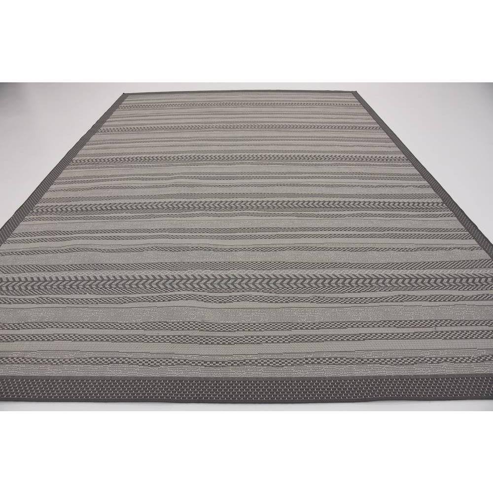 Gray Synthetic 9' x 12' Reversible Outdoor Area Rug