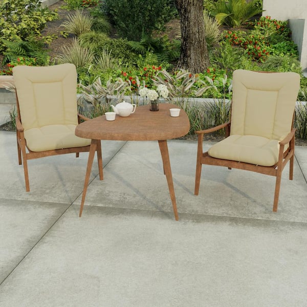 https://images.thdstatic.com/productImages/411af138-52c8-509e-b307-6308b8598333/svn/jordan-manufacturing-outdoor-dining-chair-cushions-9040pk1-268c-31_600.jpg