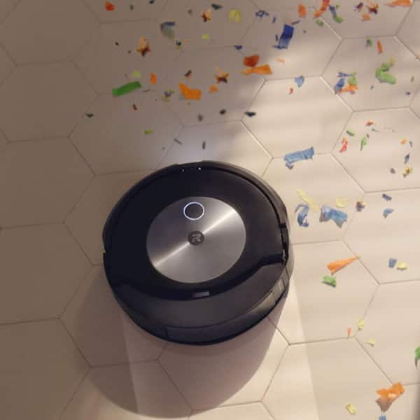 iRobot® Roomba Combo™ j7+ Robot Vacuum and Mop