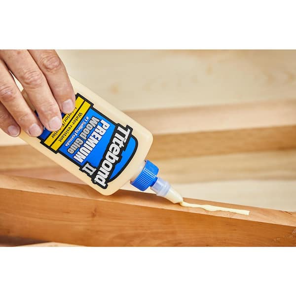 Titebond II 2 Premium Wood Glue Clear & Water Resistant UV Resistant  Interior and Exterior 4 Oz Squeeze Blue Bottle Tight Bond Franklin 5002 