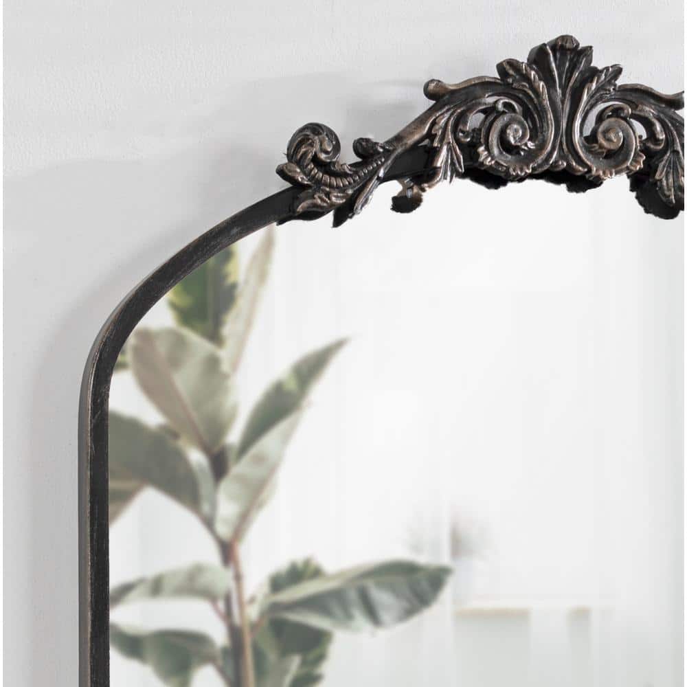 Arendahl Antique Black Baroque-Inspired Arch Wall Mirror