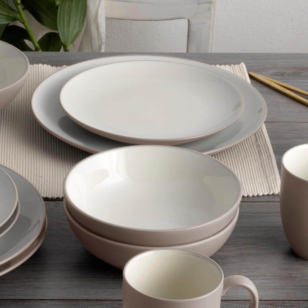 White and Sand Ceramic 16-Piece Dinnerware Set, Service for 4