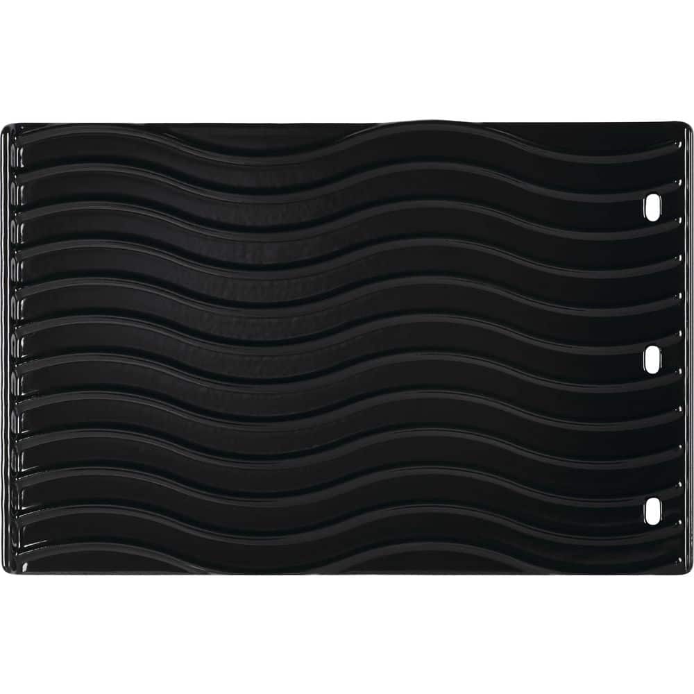 2-Sided Porcelain-Enameled Cast Iron Griddle for All Rogue and Freestyle Model Grills