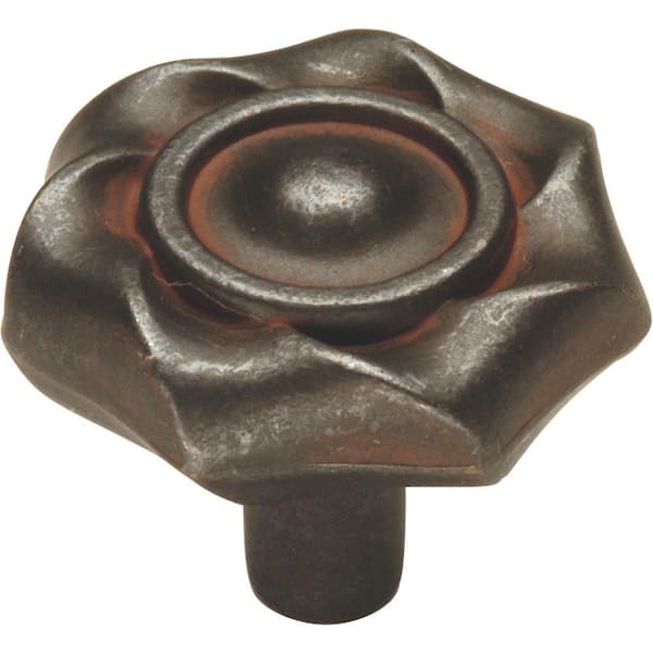 HICKORY HARDWARE 1-1/4 in. Charleston Blacksmith Rustic Iron Cabinet Knob