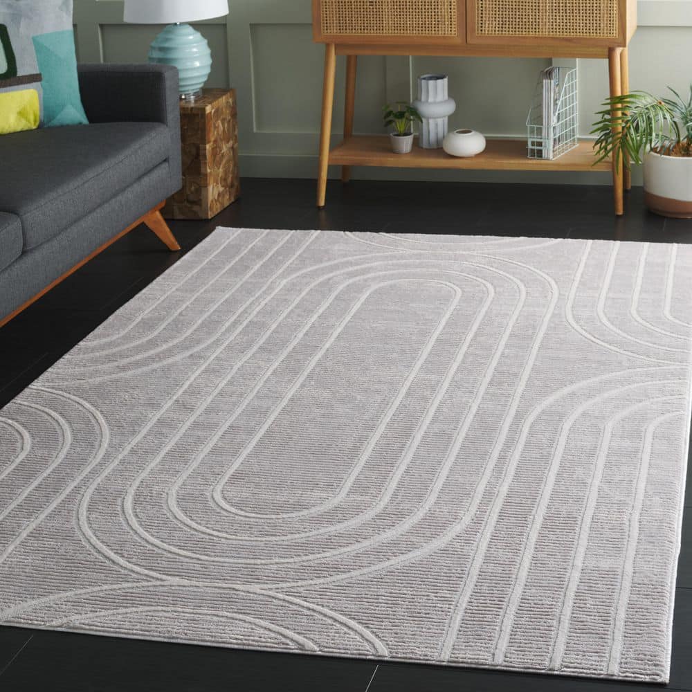 Grey and Light Grey Geometric Synthetic 4' x 6' Area Rug