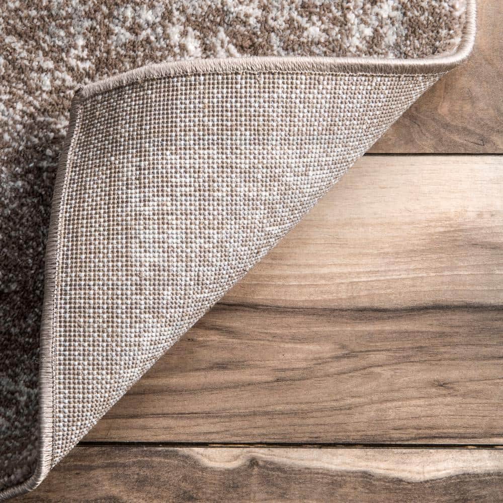 Lindsay Vintage Brown Synthetic 5' x 7' Easy-Care Area Rug