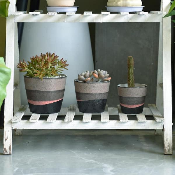 Rustic 4/5/6 in. Mocha Mix Round Polystone Planter Plastic Flower