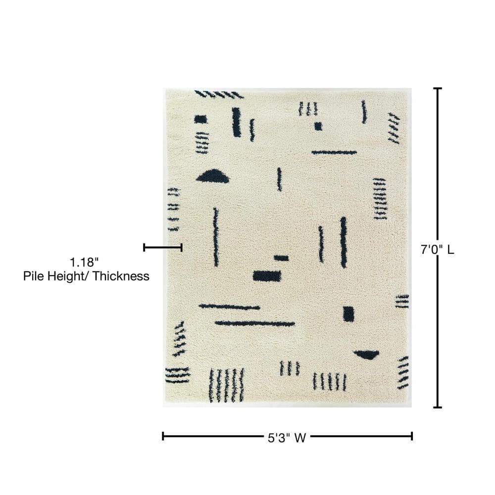 Navy Whisper 5' x 7' White & Navy Geometric Shag Rug