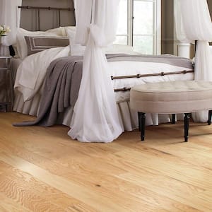 Bradford 5 Natural Red Oak 3/8 in.T X 5 in. W Tongue and Groove Smooth Engineered Hardwood Flooring (23.66 sq.ft./case)