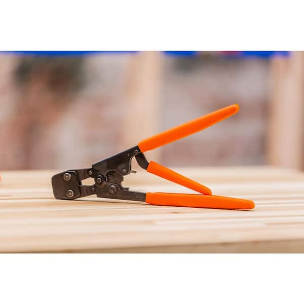 SharkBite 3/8 to 1-in PEX tool SharkBite 3/8 to 1-in PEX tool