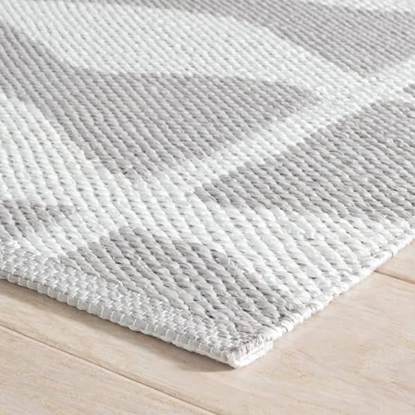 Circuit Handwoven Grey 5 ft. x 8 ft. Outdoor Area Rug