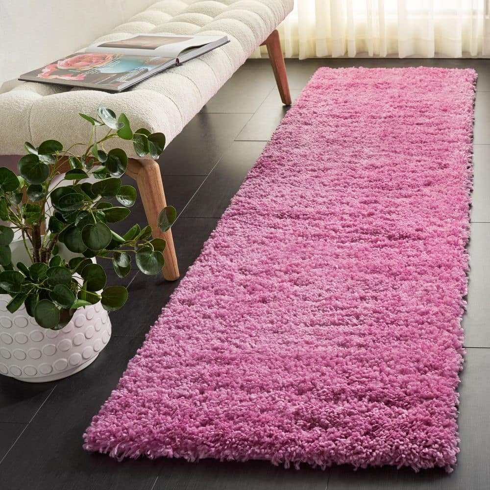 SAFAVIEH Fontana Shag 2 ft. x 6 ft. Pink Solid Runner Rug FNT800U