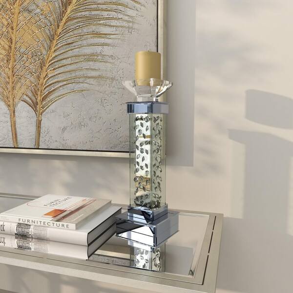 Booker Pillar Candleholder