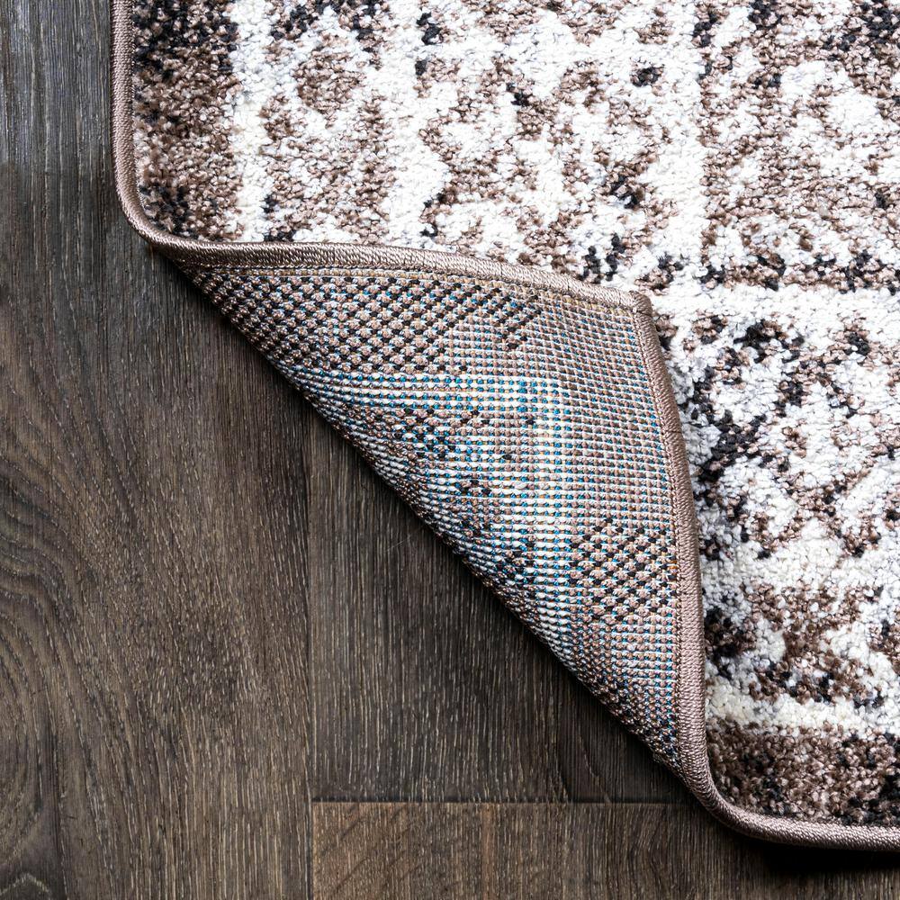 Bohemian Bliss Brown/Ivory Medallion 8'x10' Easy-Care Area Rug