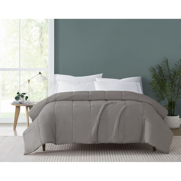 Everyday Solid Grey Full/Queen Down Alternative Microfiber Blanket