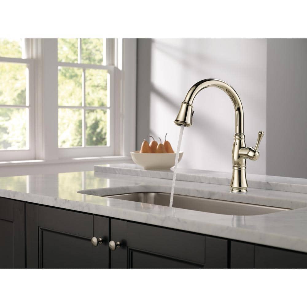 Classic Nickel Pull-Down Kitchen Faucet with Magnetic Docking Spray Head